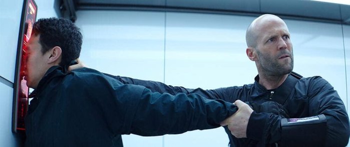 részlet  Halálos iramban: Hobbs és Shaw - Blu-ray Steelbook (magyar nélkül)