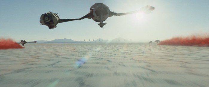 részlet Star Wars: Az utolsó Jedik - Blu-ray (Korlátozott példányszámú kiadás First Order tokban) 2BD