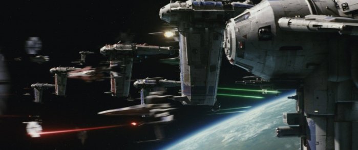 részlet Star Wars: Az utolsó Jedik - Blu-ray (Korlátozott példányszámú kiadás First Order tokban) 2BD