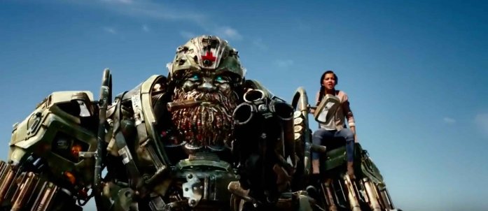részlet Transformers: Az utolsó lovag - Blu-ray + bónusz lemez
