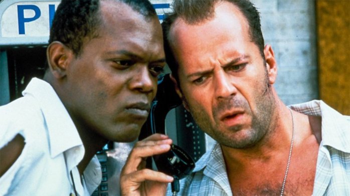 részlet Die Hard – Az élet mindig drága - Blu-ray