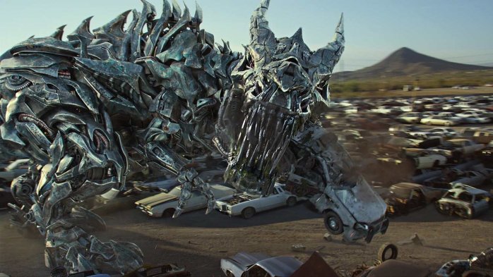 részlet Transformers: Az utolsó lovag - Blu-ray + bónusz lemez