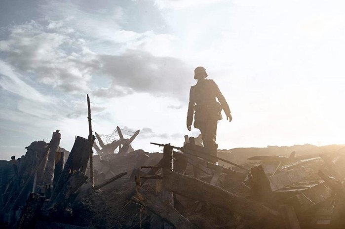 részlet Nyugaton a helyzet változatlan (2022) - 4K UHD Blu-ray + BD Steelbook