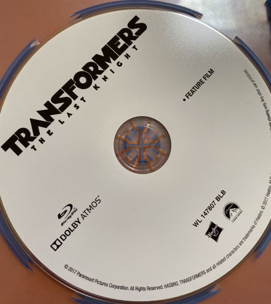 részlet Transformers: Poslední rytíř - Blu-ray outlet